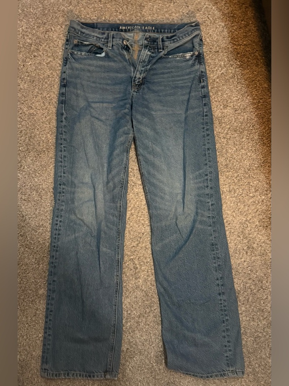 American Eagle Outfitters Straight Leg Jeans in Medium Blue